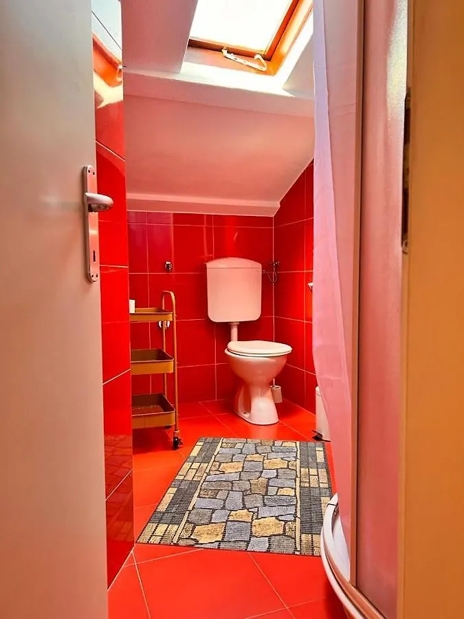 Apartments Zukanovic Fazana 0*,  Croatia